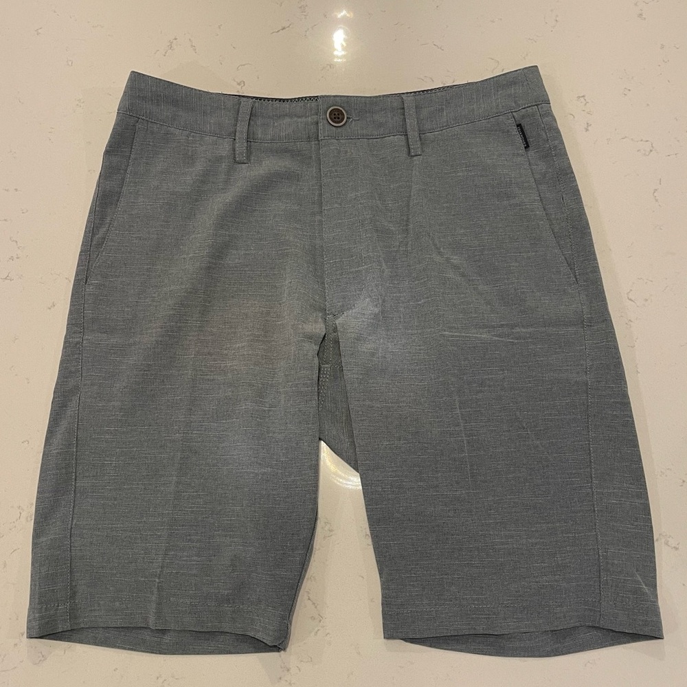 7 Diamonds men’s shorts. Size 29